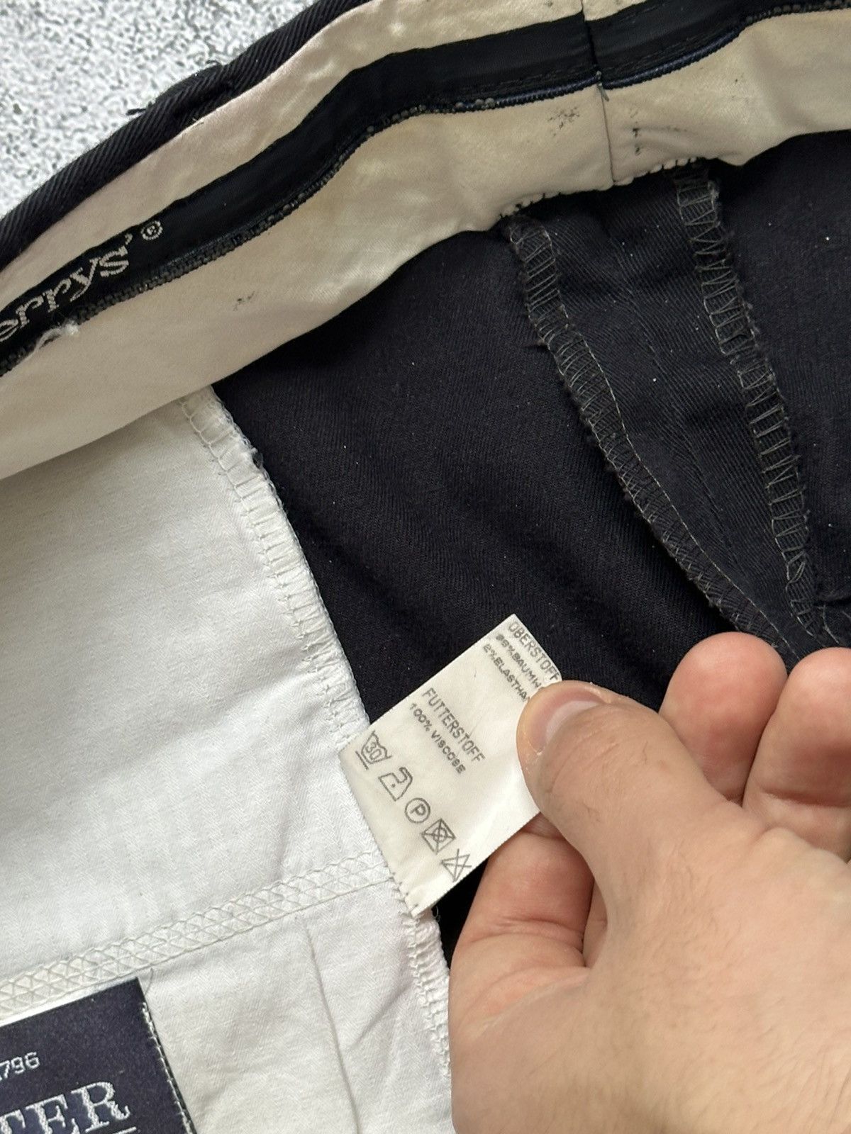 Burberry Vintage 90's Burberry Viscose Casual Pants Baggy Black Size US 33 - 10 Thumbnail