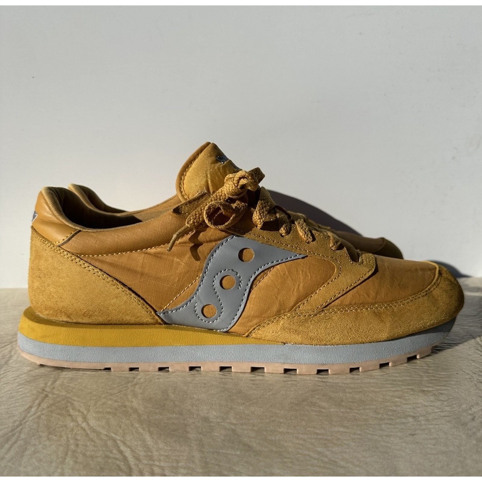Saucony Saucony Shoes Mustard Jazz Original Sneaker Running Shoes 13 Size US 13 / EU 46 - 1 Thumbnail