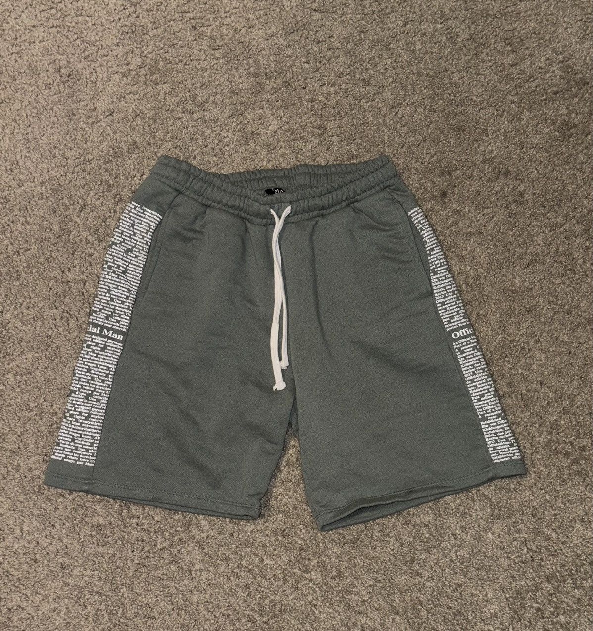 Boohoo Mint Green Boohooman Shorts Size US 32 / EU 48 - 1 Thumbnail