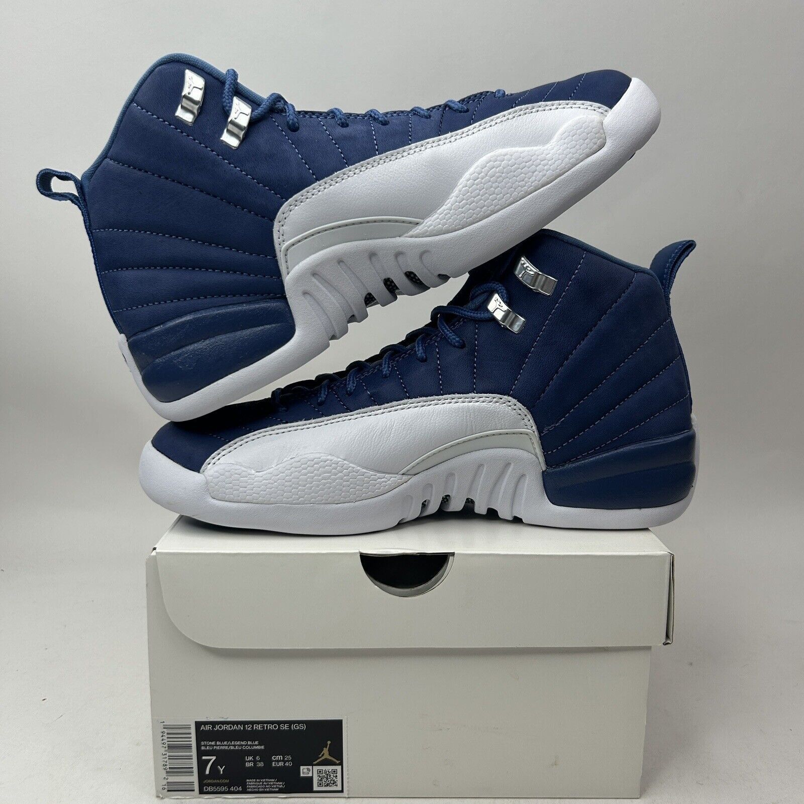 Jordan Brand Nike Air Jordan 12 Retro SE GS “Indigo/Legend Blue” 2023 Size US 8.5 / IT 38.5 - 3 Thumbnail