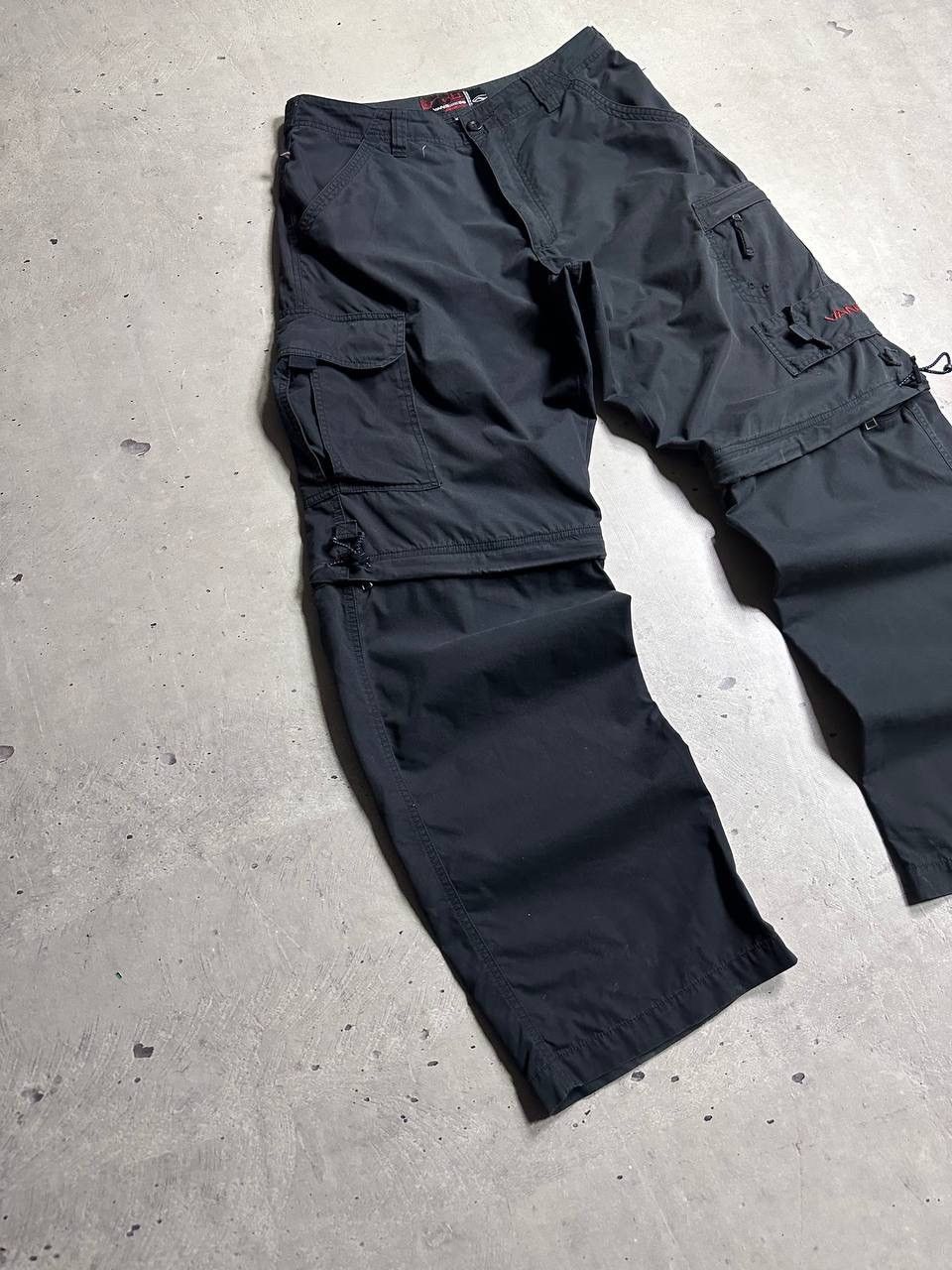 Vans Vans Vans 66 Convertible Cargo Pants Zip Off Black Utility Size US 30 / EU 46 - 2 Thumbnail