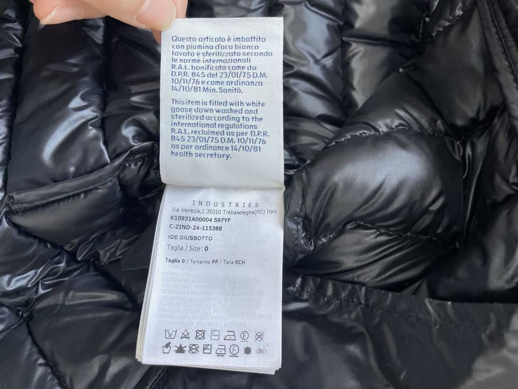 Moncler Moncler Lge Hooded Quilted Navy Down Jacket Size XS / US 0-2 / IT 36-38 - 8 Thumbnail