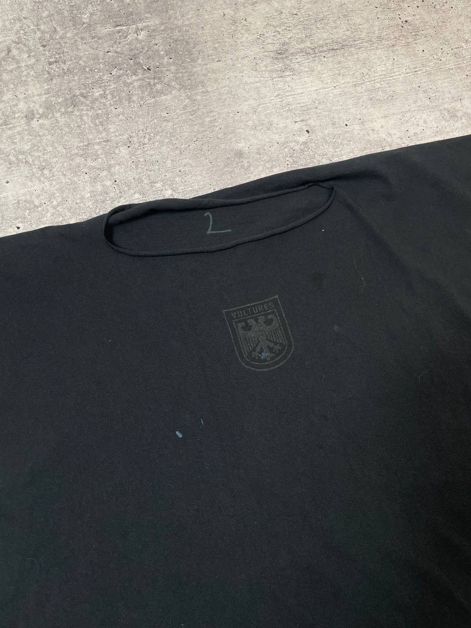 Kanye West Vultures Kanye West Promo Big Logo Merch Tee T-Shirt Y2K Size US L / EU 52-54 / 3 - 5 Thumbnail