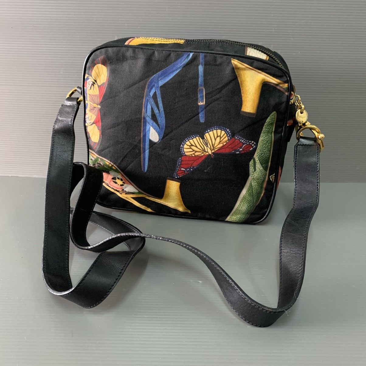 Salvatore Ferragamo Salvatore Ferragamo Flora Shoulder Bag Size ONE SIZE - 2 Thumbnail