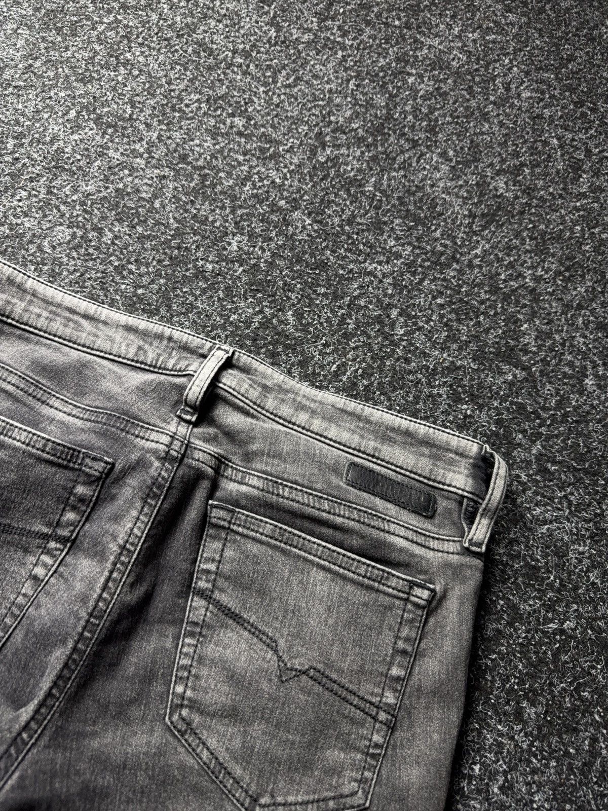 Diesel 00s Diesel Skinzee-Ne Grey Denim+Sweat Super Skinny Jeans Size 28" / US 6 / IT 42 - 19 Thumbnail