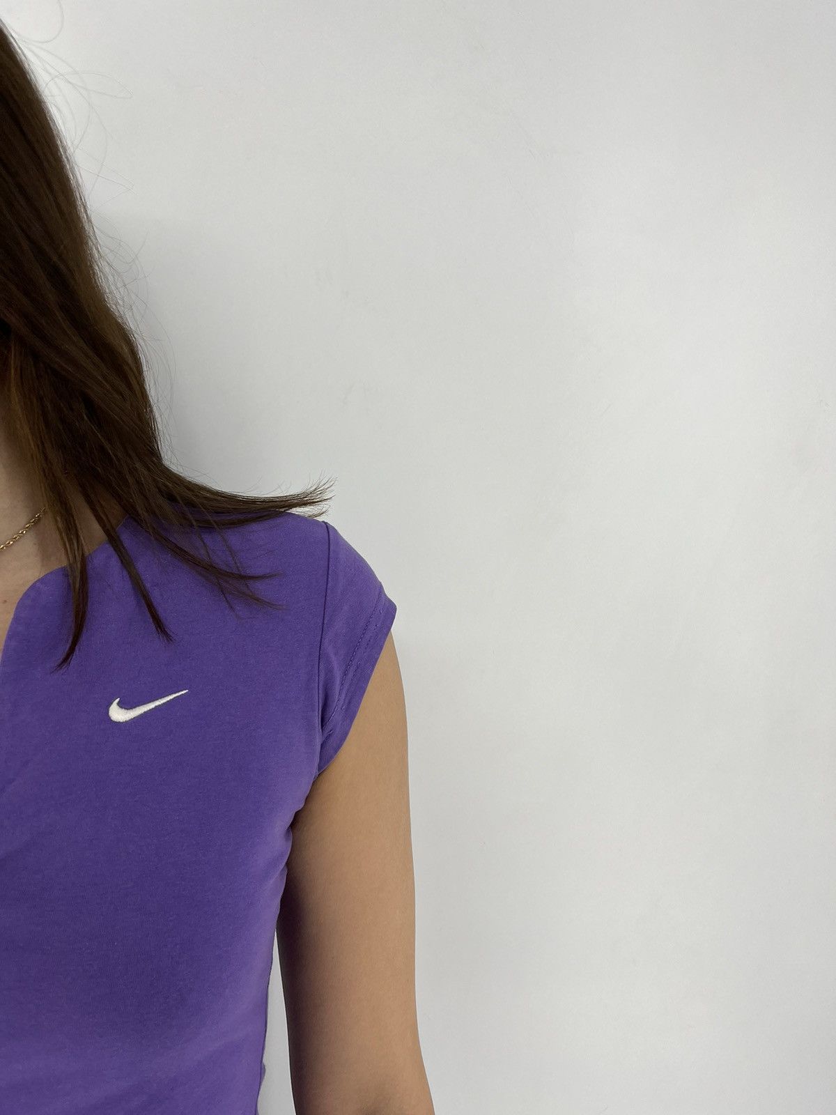 Nike Vintage 90s Nike Big Logo Faded T-shirt Streetwear Style Size L / US 10 / IT 46 - 4 Thumbnail