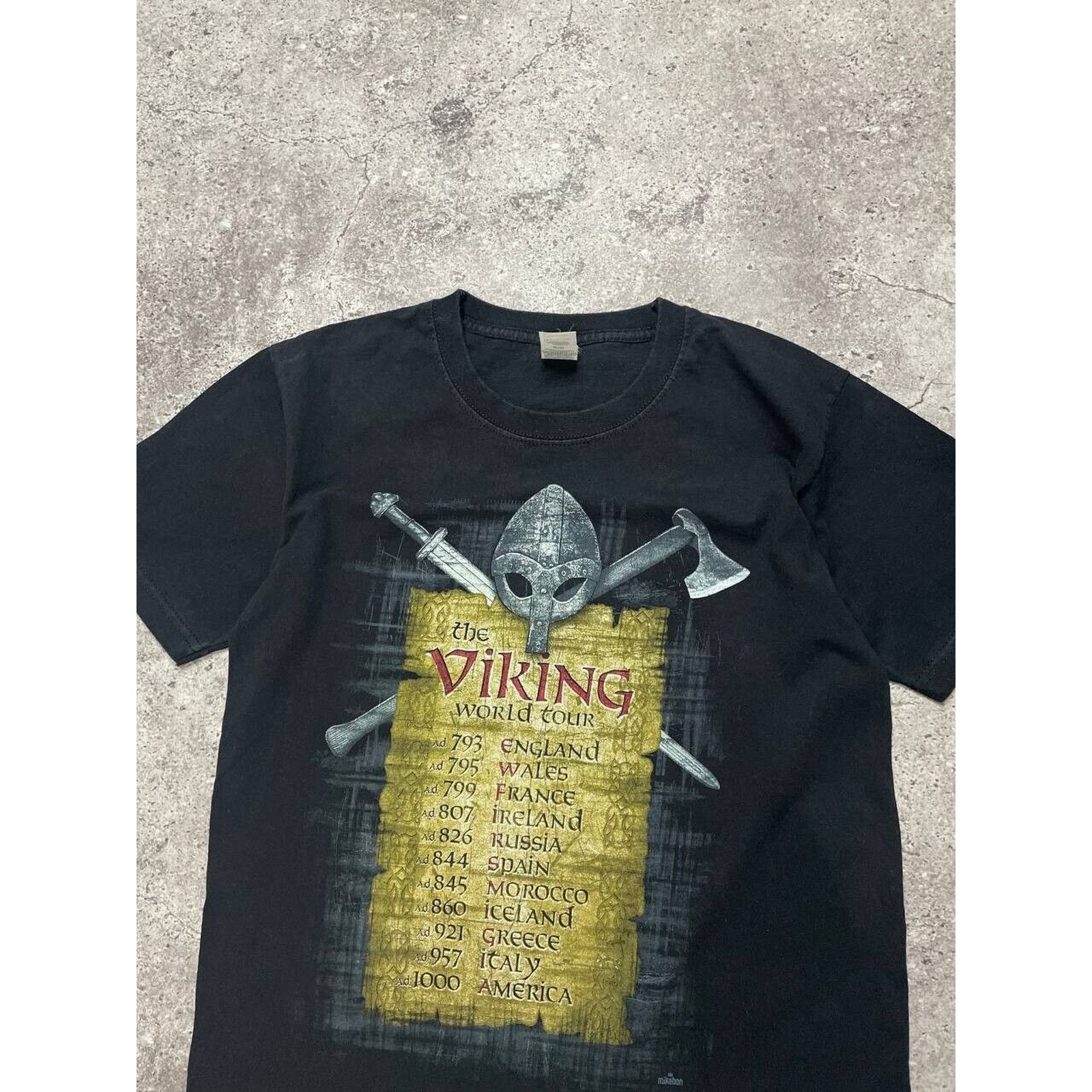 Fruit Of The Loom Viking World Tour Black Nordic Warrior History Cotton Tee Size US S / EU 44-46 / 1 - 2 Thumbnail