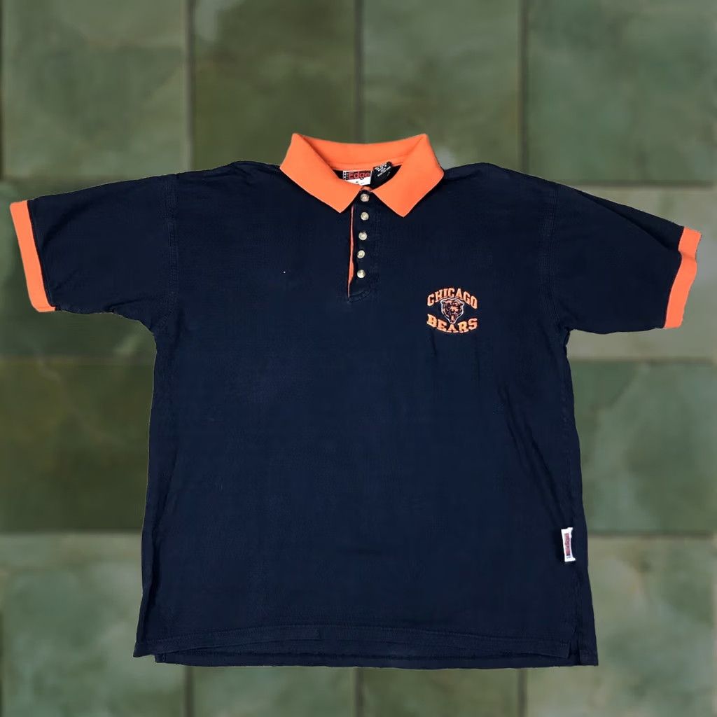 Vintage VINTAGE The Edge Chicago Bears Polo Shirt Mens M Navy Blue Embroidered Logo 1990s/1996 Football Brand The Edge Size US M / EU 48-50 / 2 - 1 Thumbnail