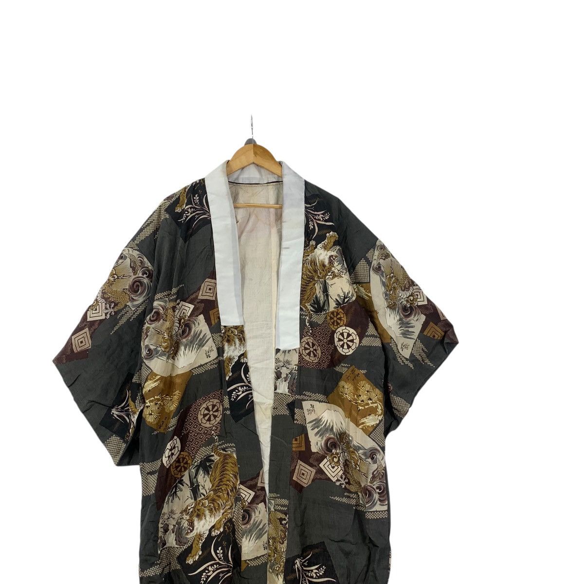Vintage Vintage 70s KIMONO JAPAN TIGER Infinity AOP Sukajan Coat Size XXL / US 16-18 / IT 52-54 - 2 Thumbnail