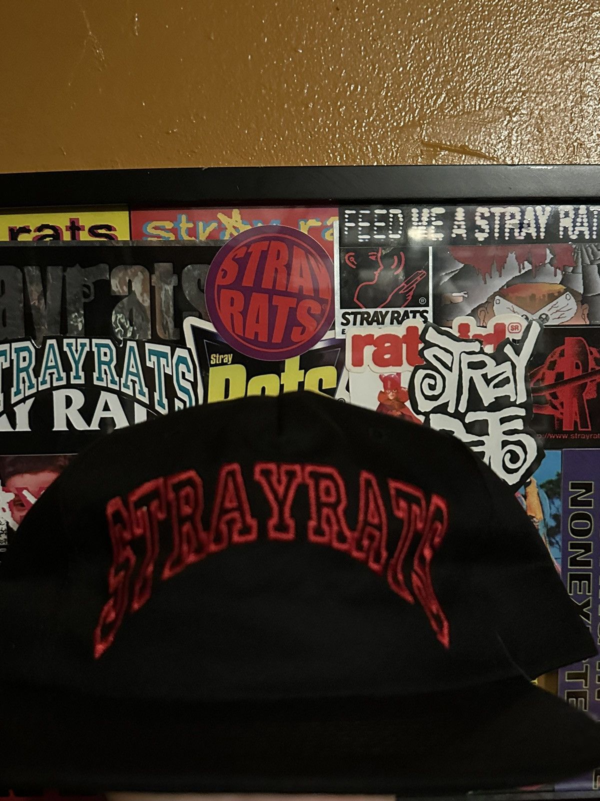 Stray Rats 2015 DS Red on Black Arch Logo cap Size ONE SIZE - 2 Thumbnail