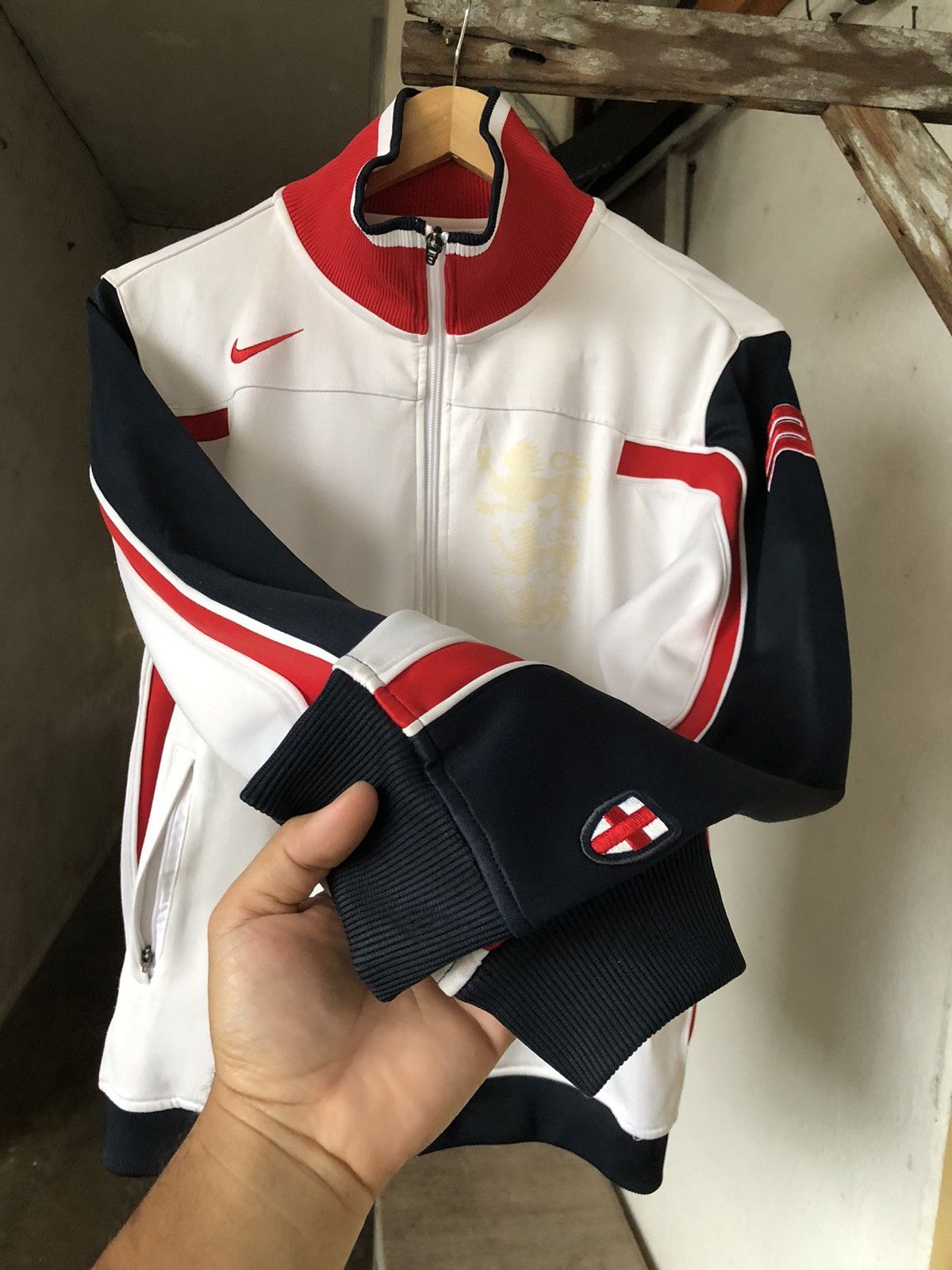 Nike Rare❗️2010 Nike England Tree Lion Tracktop Jacket Size US S / EU 44-46 / 1 - 13 Thumbnail