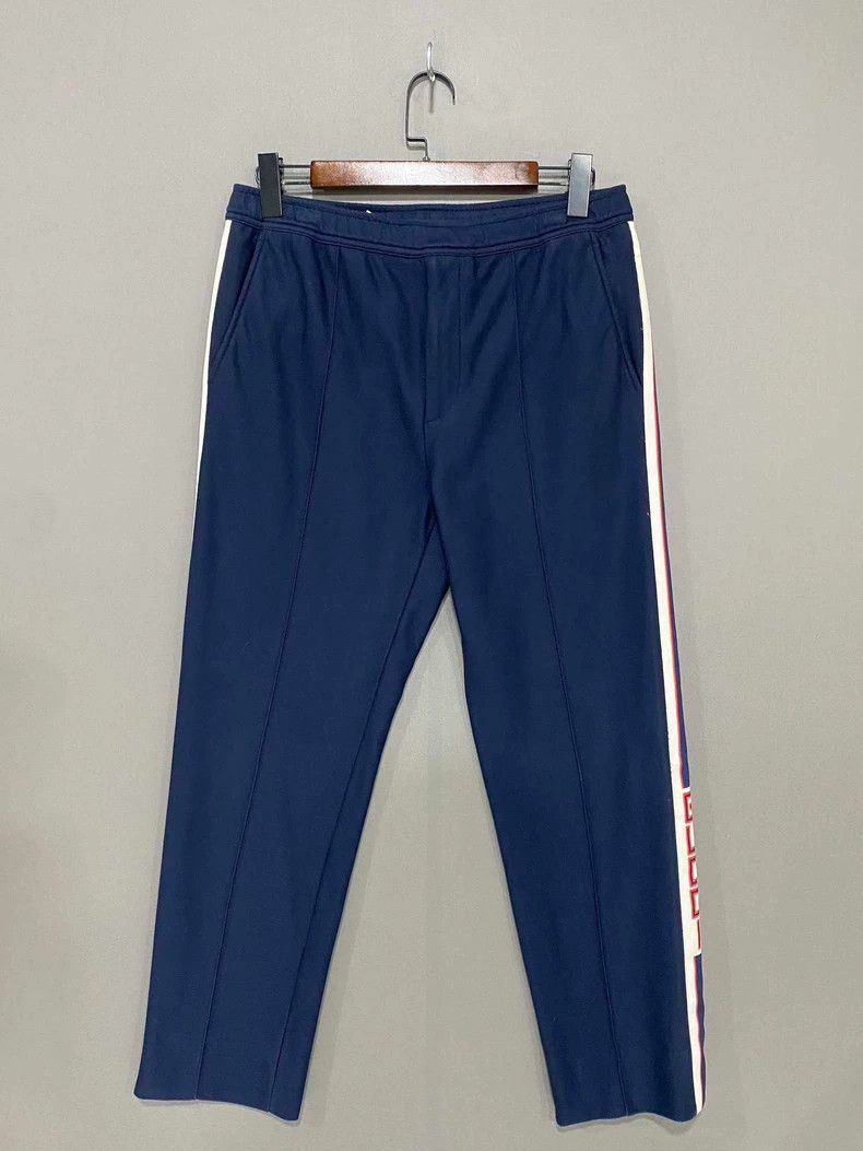 Gucci Gucci Side striped logo casual sports pants 2506-Nextarrow Size US 30 / EU 46 - 1 Thumbnail