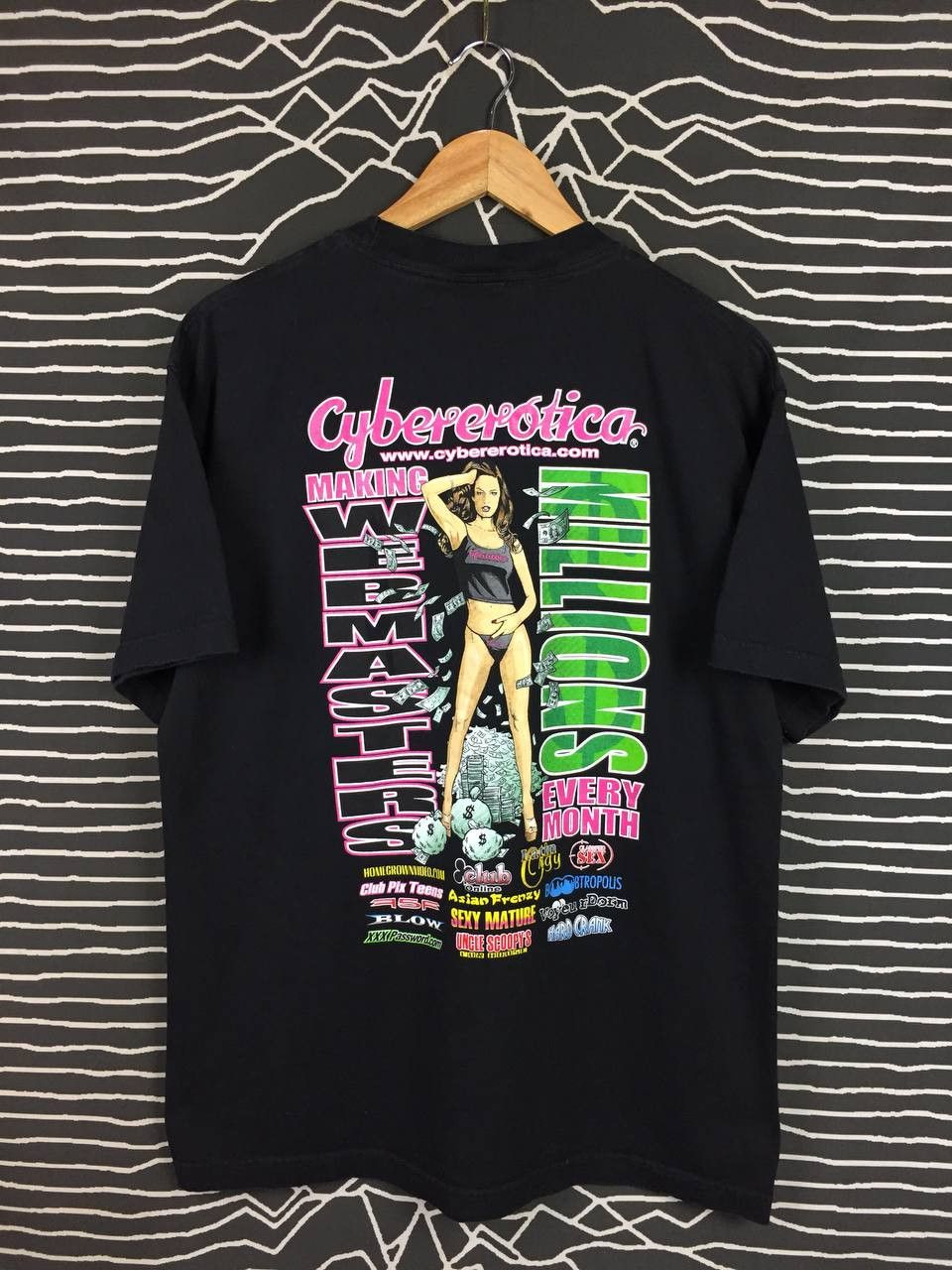 Vintage Vtg 90s Cybererotica Making Webmasters Millions Tee Size US L / EU 52-54 / 3 - 1 Thumbnail