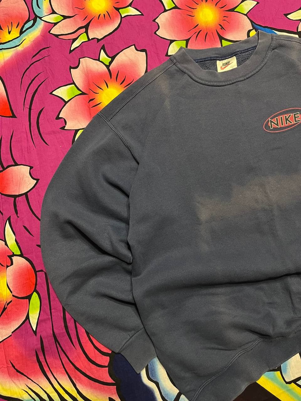 Nike × Vintage Vintage Nike sunfaded crewneck sweatshirt in blue 90s Size US L / EU 52-54 / 3 - 9 Thumbnail