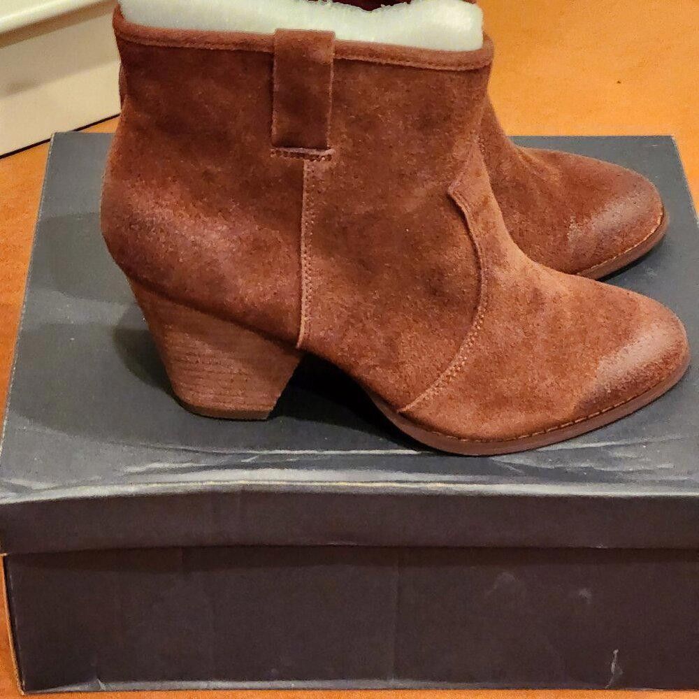 Splendid Splendid Eloise Suede Distressed Leather Bootie Raisin Color Size US 9 / IT 39 - 1 Thumbnail
