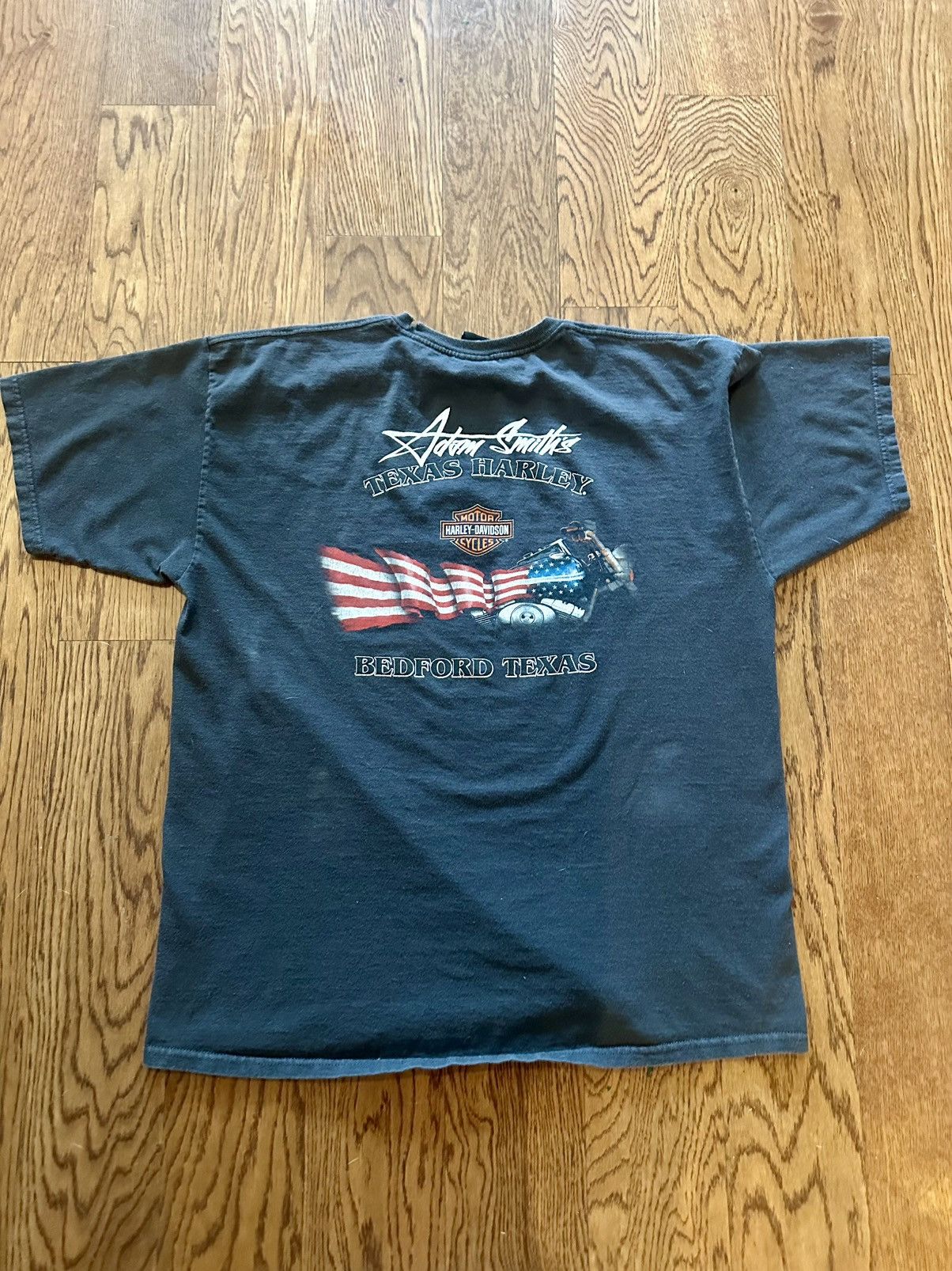 Harley Davidson Harley Davidson T Shirt Bedford Texas Black XL 90s Y2K Size US XL / EU 56 / 4 - 4 Thumbnail
