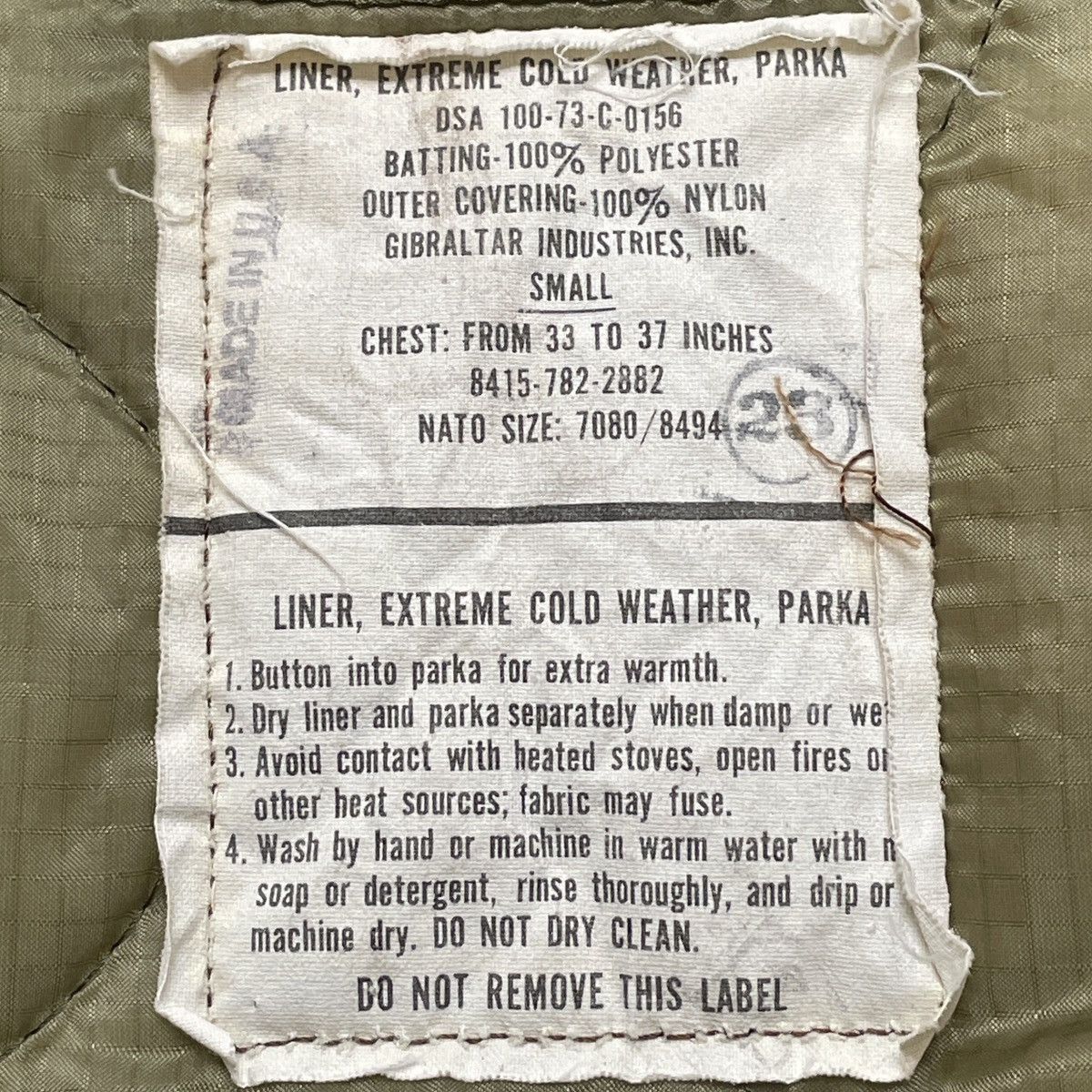 Vintage Vintage Liner Extreme Cold Weather Parka 1990s Size US S / EU 44-46 / 1 - 9 Thumbnail