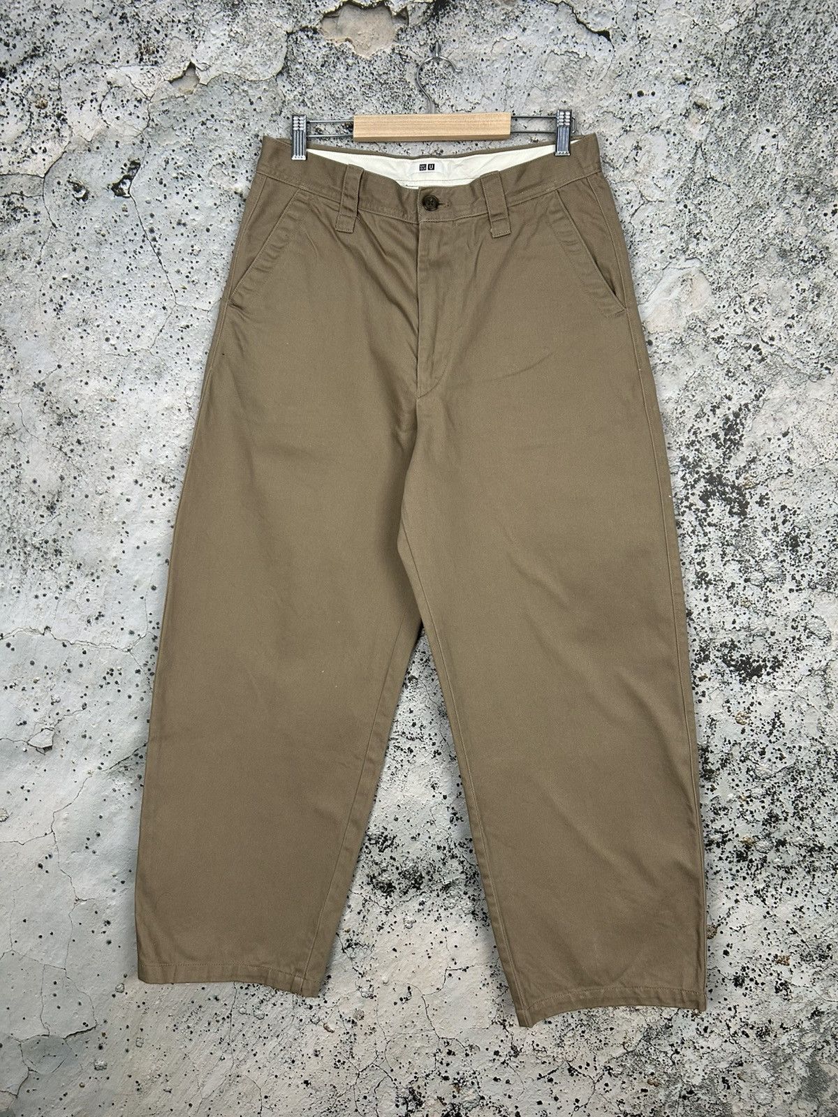Uniqlo Uniqlo Beige Chino Baggy Pants Japanese Streetwear Skate Size US 30 / EU 46 - 1 Thumbnail