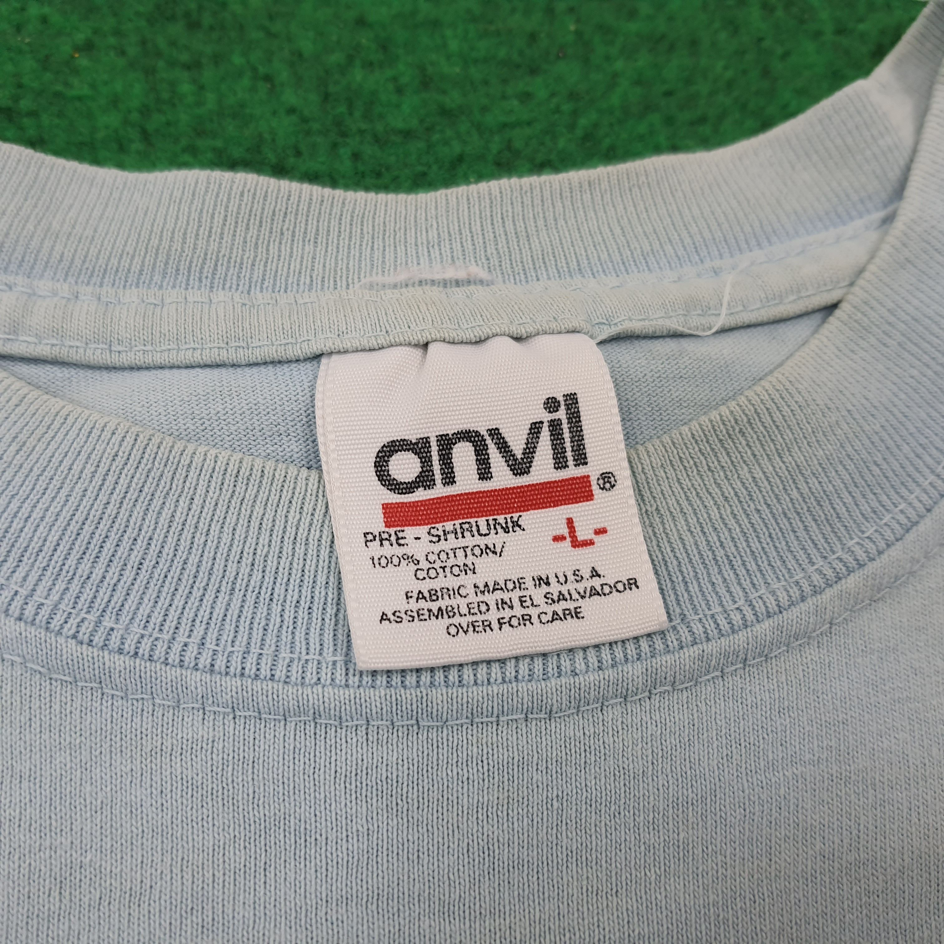 Vintage Vintage Coil Blue Streetwear Tshirt Size US L / EU 52-54 / 3 - 5 Thumbnail