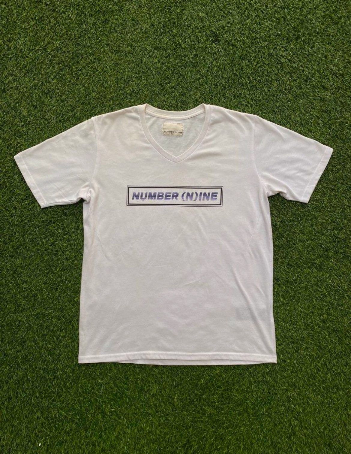 Number (N)ine Authentic Number (N)ine Box Logo V-Neck Tee Size US L / EU 52-54 / 3 - 1 Thumbnail