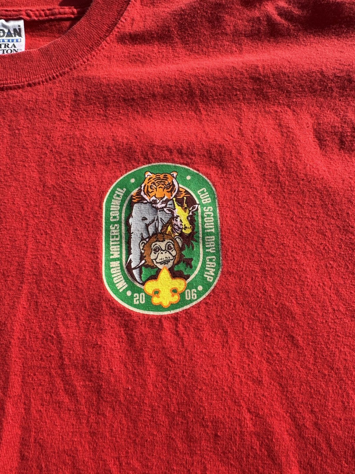 Vintage Vintage Gildan Ultra Cotton Heavyweight Tee Size US XL / EU 56 / 4 - 4 Thumbnail