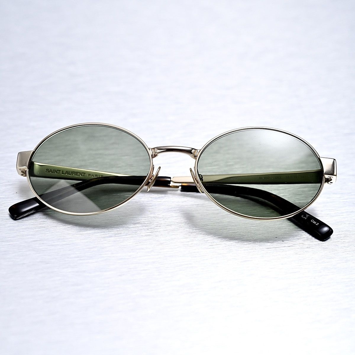 Yves Saint Laurent SAINT LAURENT SL 692 SUNGLASSES Size ONE SIZE - 7 Thumbnail
