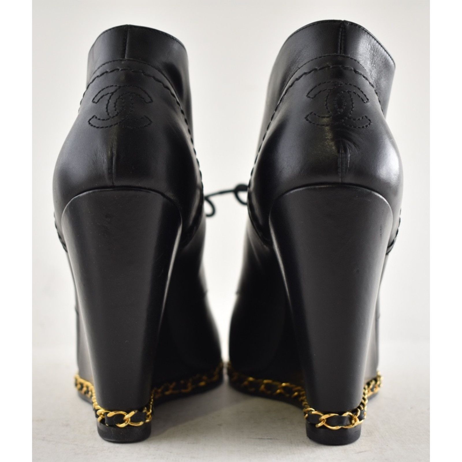 Chanel Chanel Black Leather Chain CC Lace Up Ankle Wedge Boot 38.5 Size US 8.5 / IT 38.5 - 15 Thumbnail