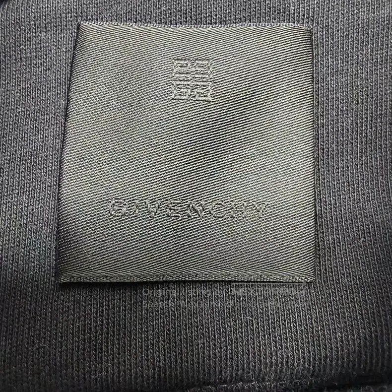 Givenchy Givenchy Dragon Year Limited High Neck Sweatshirt Size US XXL / EU 58 / 5 - 4 Thumbnail