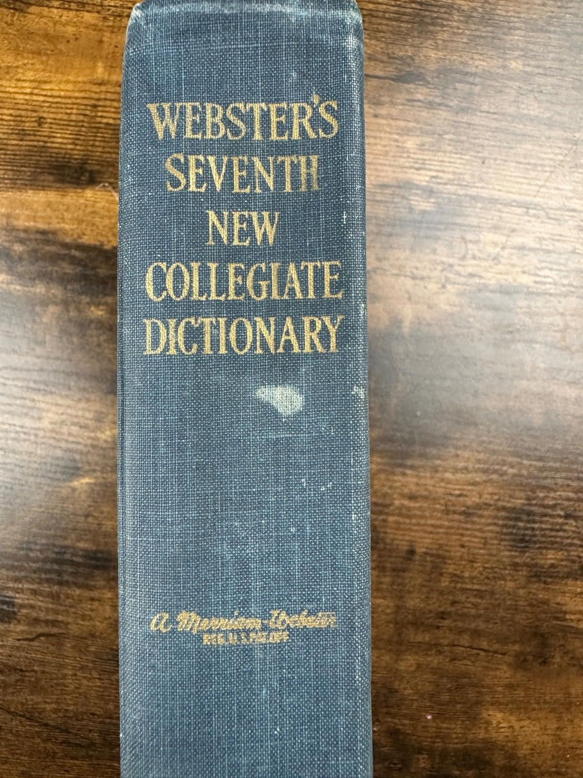 Other Webster's Seventh New Collegiate Dictionary Size ONE SIZE - 4 Thumbnail
