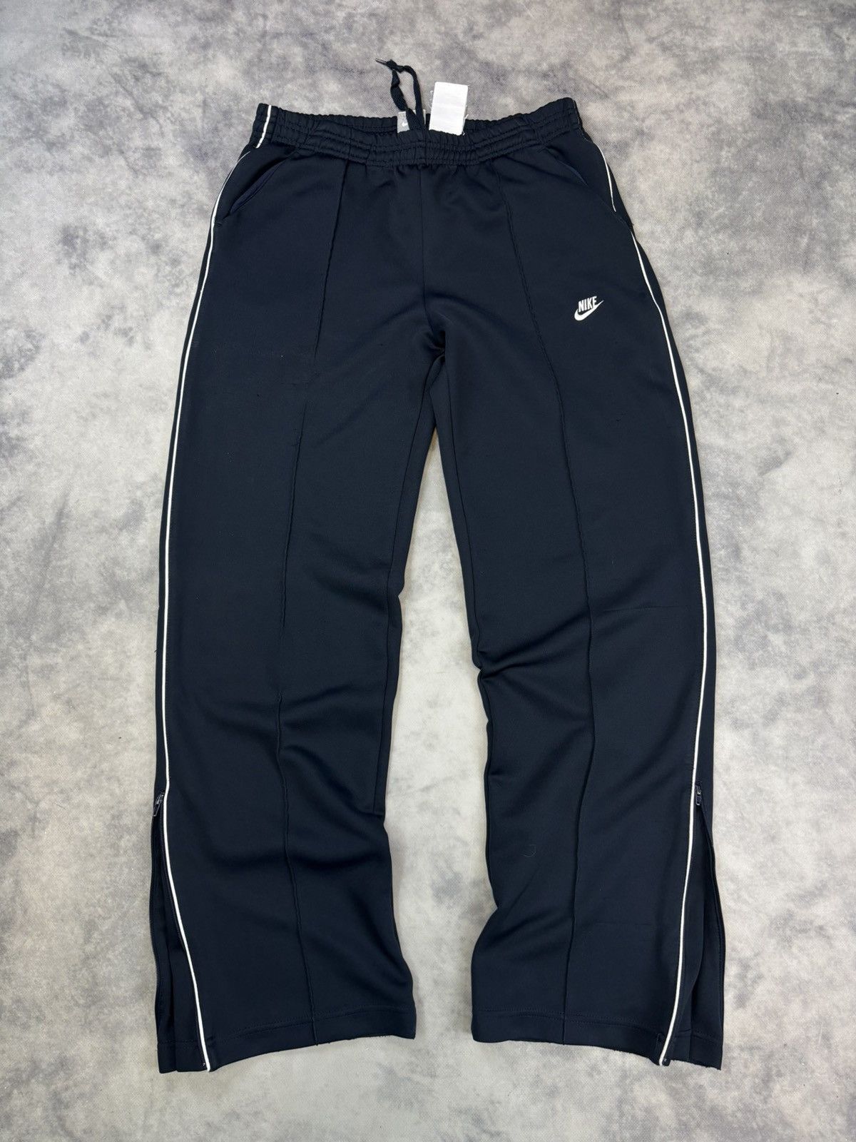 Nike × Vintage Vintage Nike Parachute Sweatpants skateboard rap Streetwear Size US 34 / EU 50 - 1 Thumbnail