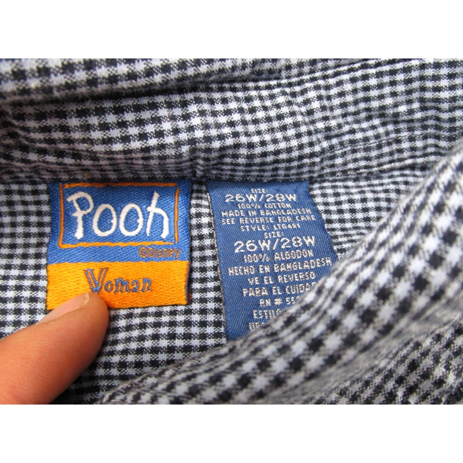 Vintage Vintage Winnie The Pooh Plaid Button Up Plus Size Blue Shirt User: Vintage Winnie The Pooh Plaid Button Up Plus Size Blue Shirt Size 4XL / US 24-26 - 3 Thumbnail
