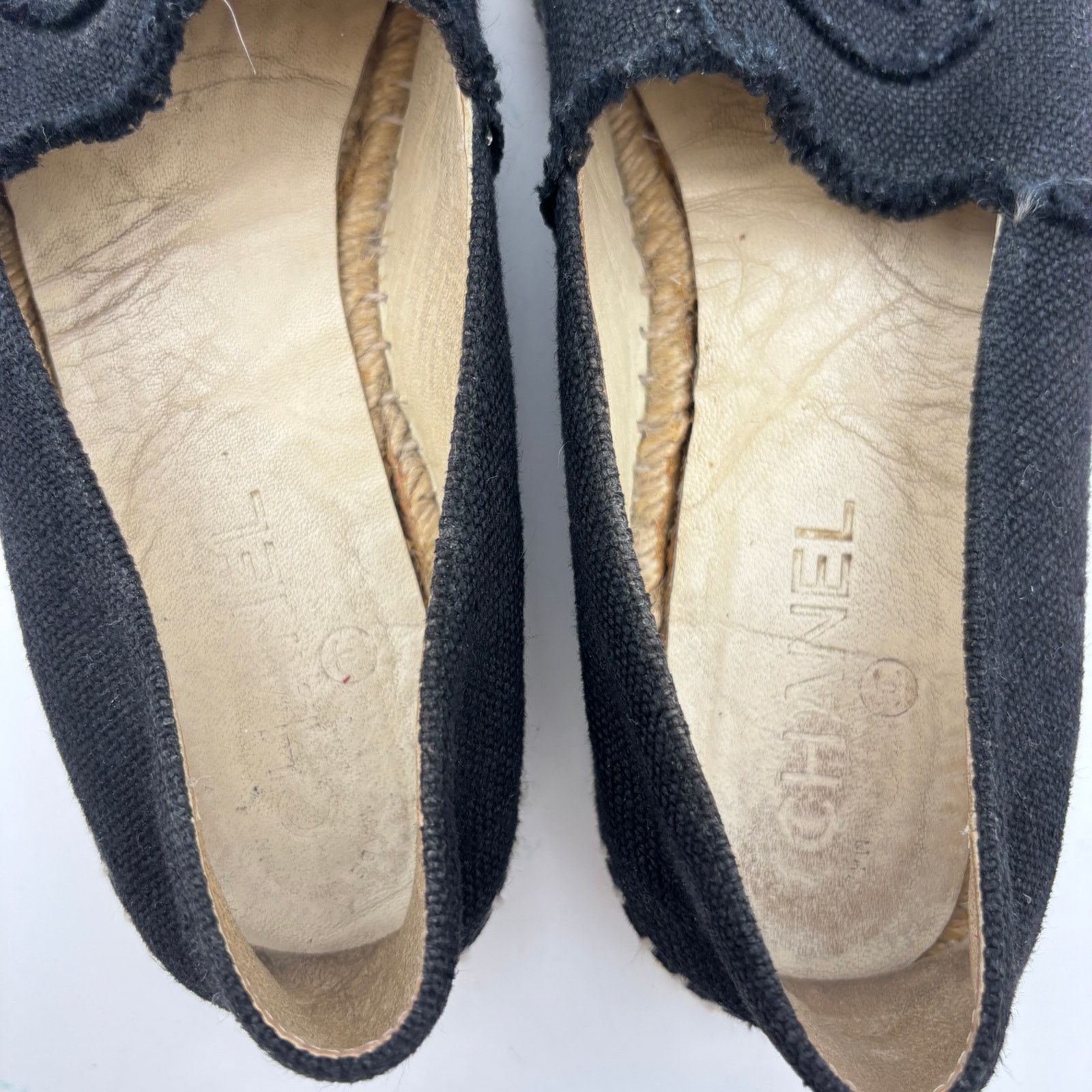 Chanel Chanel CC Logo Canvas Black Cap Toe Espadrilles Women's 40 Size US 10 / IT 40 - 10 Thumbnail