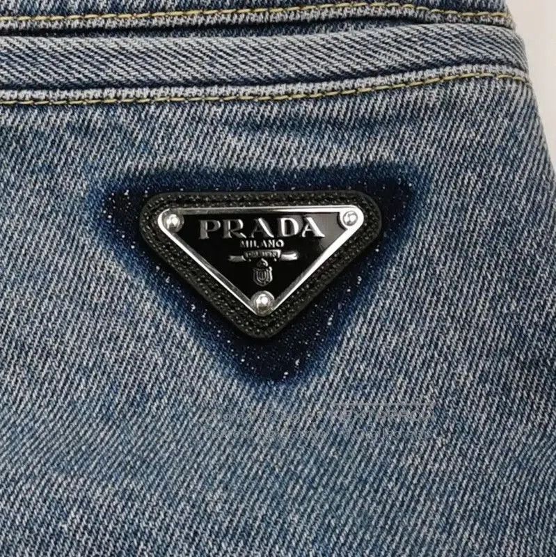 Prada Prada Blue Cotton Embroidered Logo Men's Shorts. Size US 32 / EU 48 - 3 Thumbnail