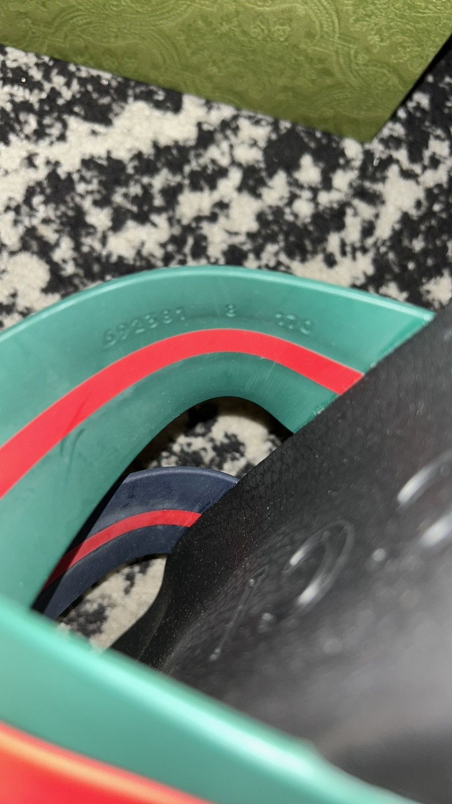 Gucci Gucci Agrado GRG Rubber Slide Sandal size 8 Size US 8 / EU 41 - 6 Thumbnail