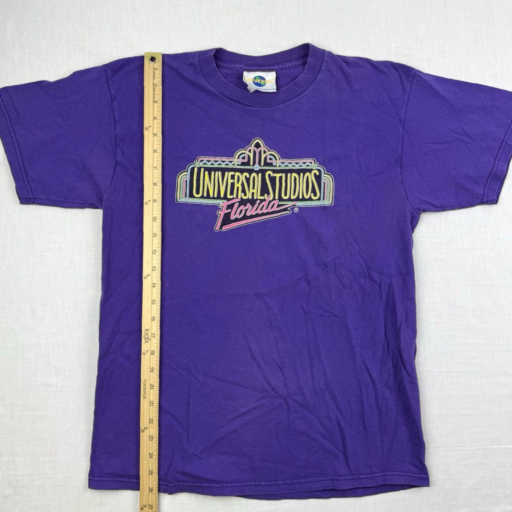 Vintage Vintage Universal Studios T Shirt Adult Medium Purple Theme Park Logo 90s Size US M / EU 48-50 / 2 - 5 Thumbnail