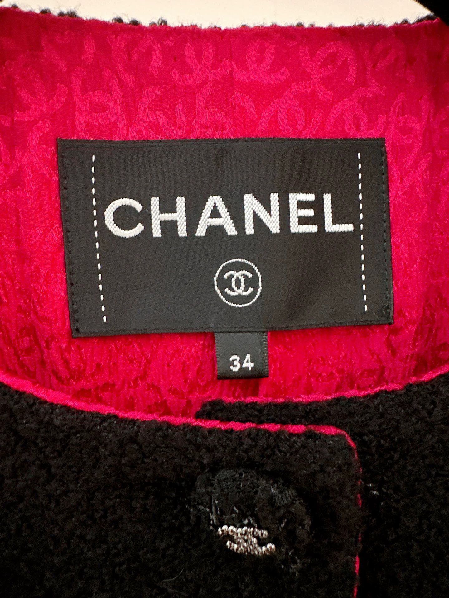 Chanel Used CHANEL 21FW Jennie x Black Short Jacket 34 Size XS / US 0-2 / IT 36-38 - 3 Thumbnail