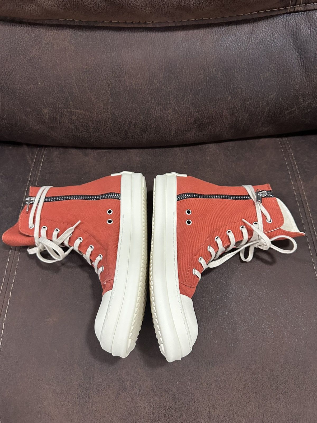 Rick Owens Drkshdw Rick Owens DRKSHDW Fogachine High Ramone Orange Milk Size 41 Size US 8 / EU 41 - 5 Thumbnail