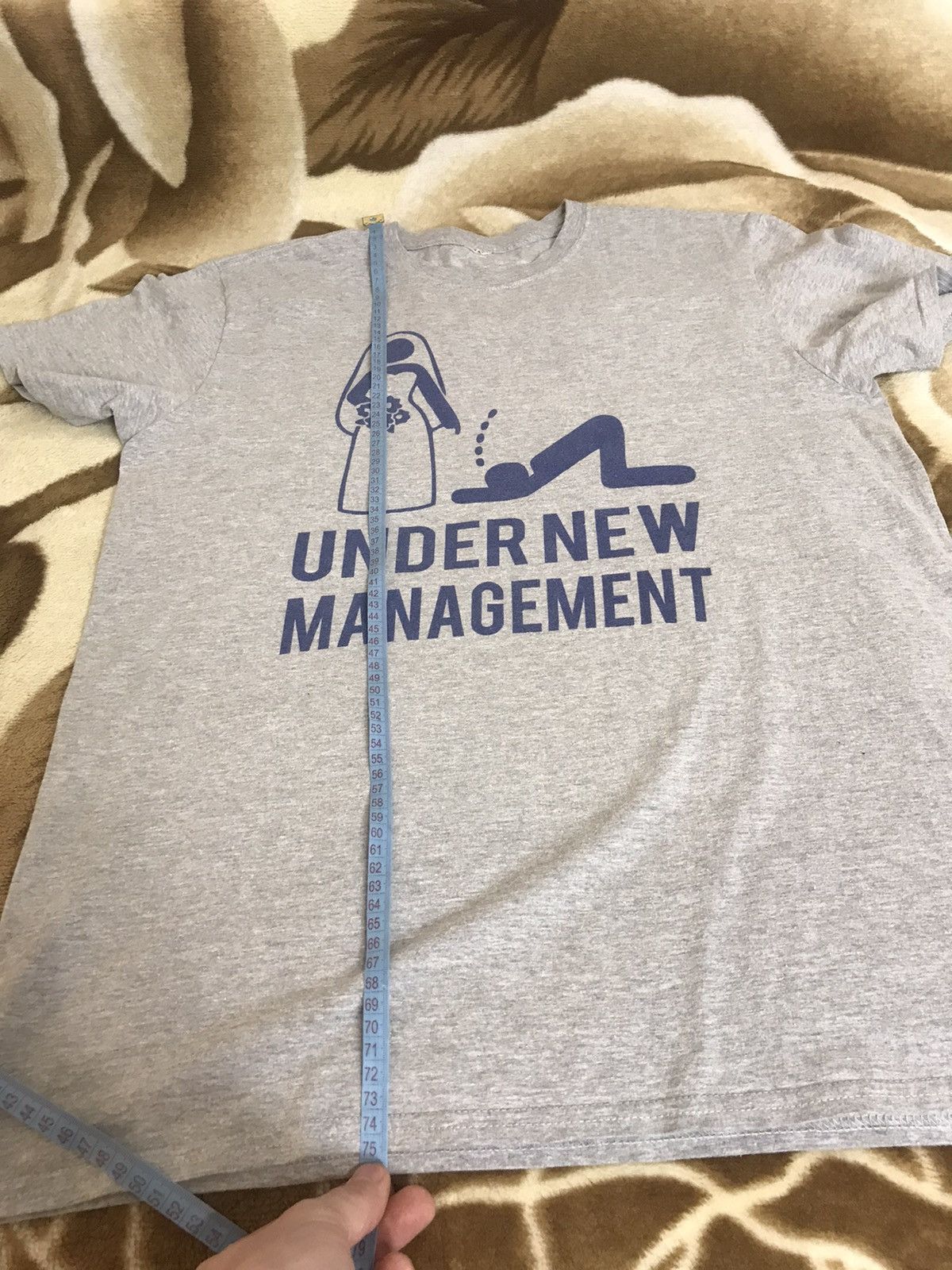Vintage 🔥 Vintage Under New Management Hype Funny Tee Y2K Streetwear Size US XL / EU 56 / 4 - 8 Thumbnail
