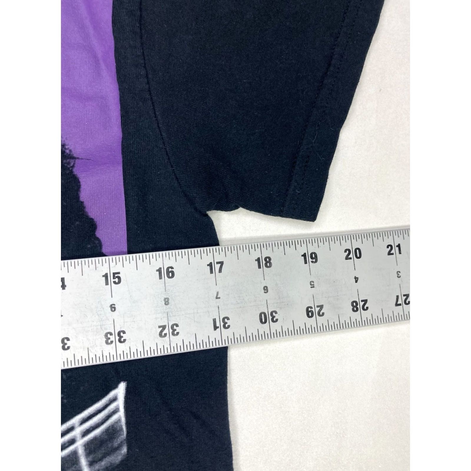Vintage VINTAGE H.E.R. Graphic T-shirt Women Small Black Short Sleeve Music Size S / US 4 / IT 40 - 6 Thumbnail