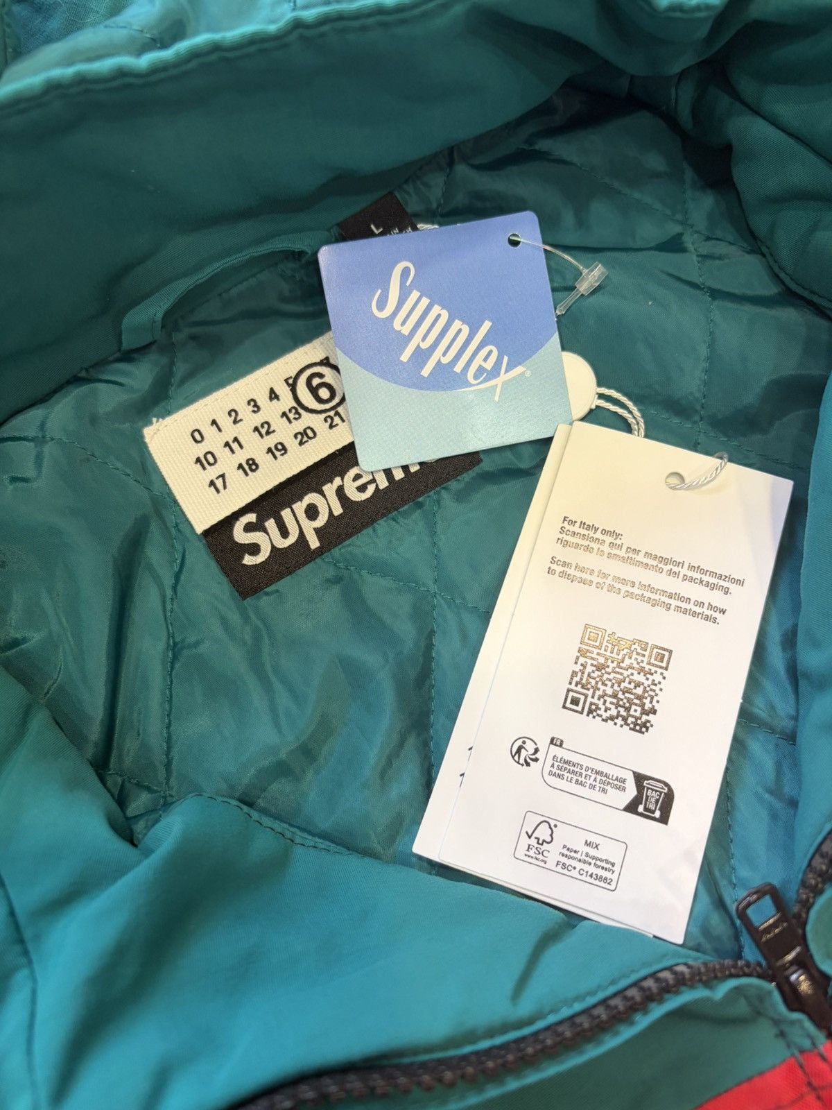 Maison Margiela × Supreme Stadium Jacket Supreme x MM6 Size US L / EU 52-54 / 3 - 3 Thumbnail