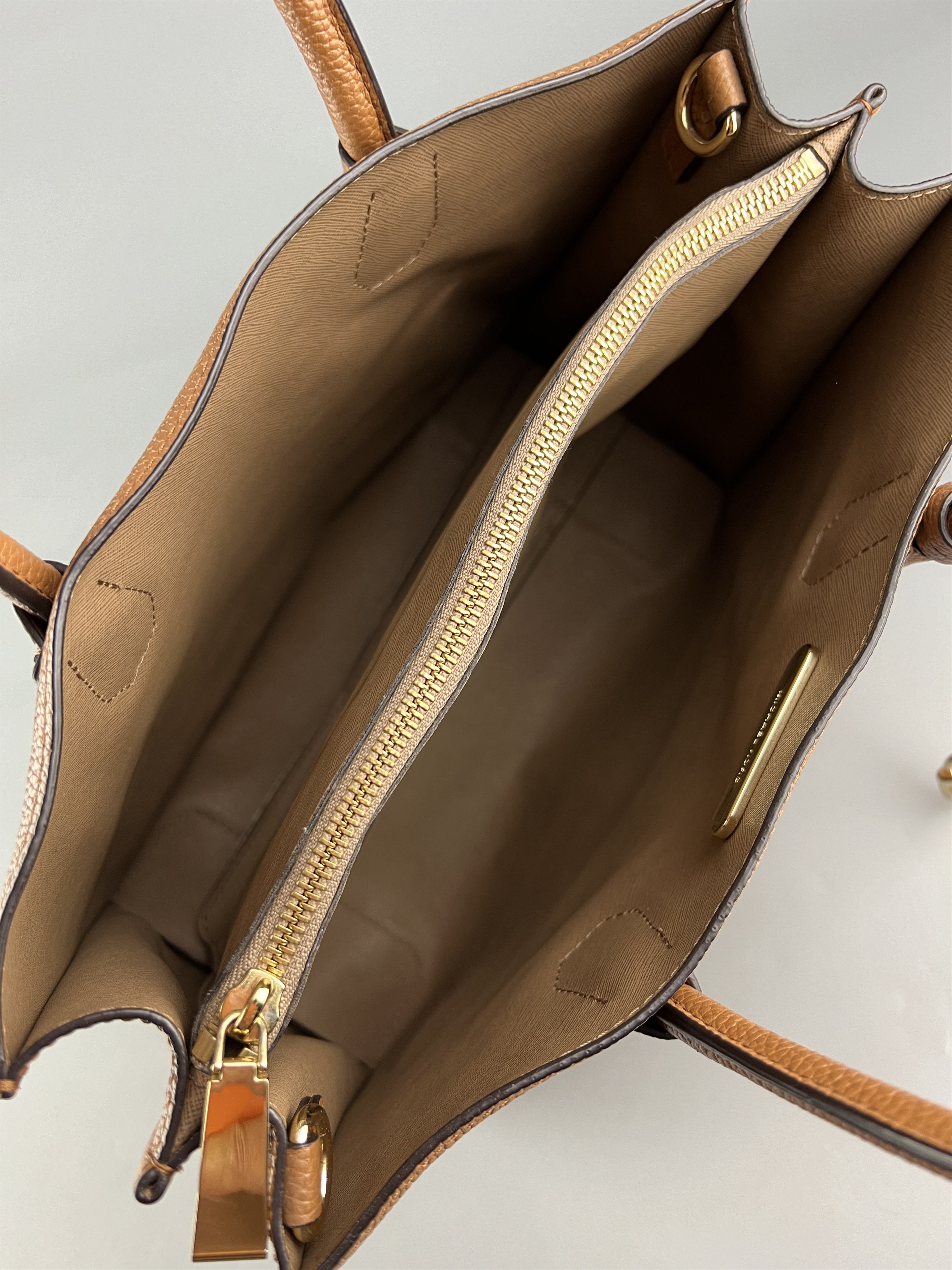 Michael Kors Michael Kors Brown Leather Shoulder Bag Handbag Size ONE SIZE - 8 Thumbnail