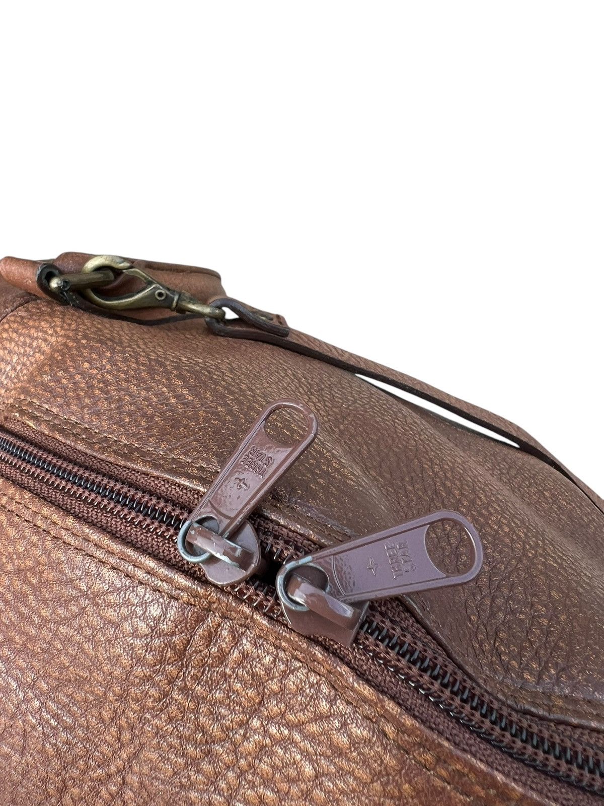 Leather AMONT Japan Patina Leather 2 Way Weekender Bag Size ONE SIZE - 20 Thumbnail