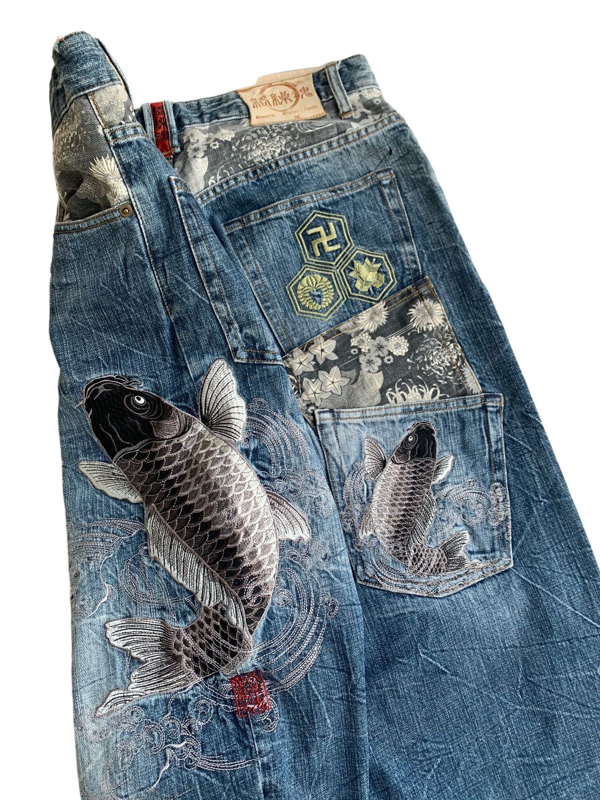 Japanese Brand Vintage Japanese Brand Karakuri Embroidery Fish Koi Jeans Size US 34 / EU 50 - 7 Thumbnail