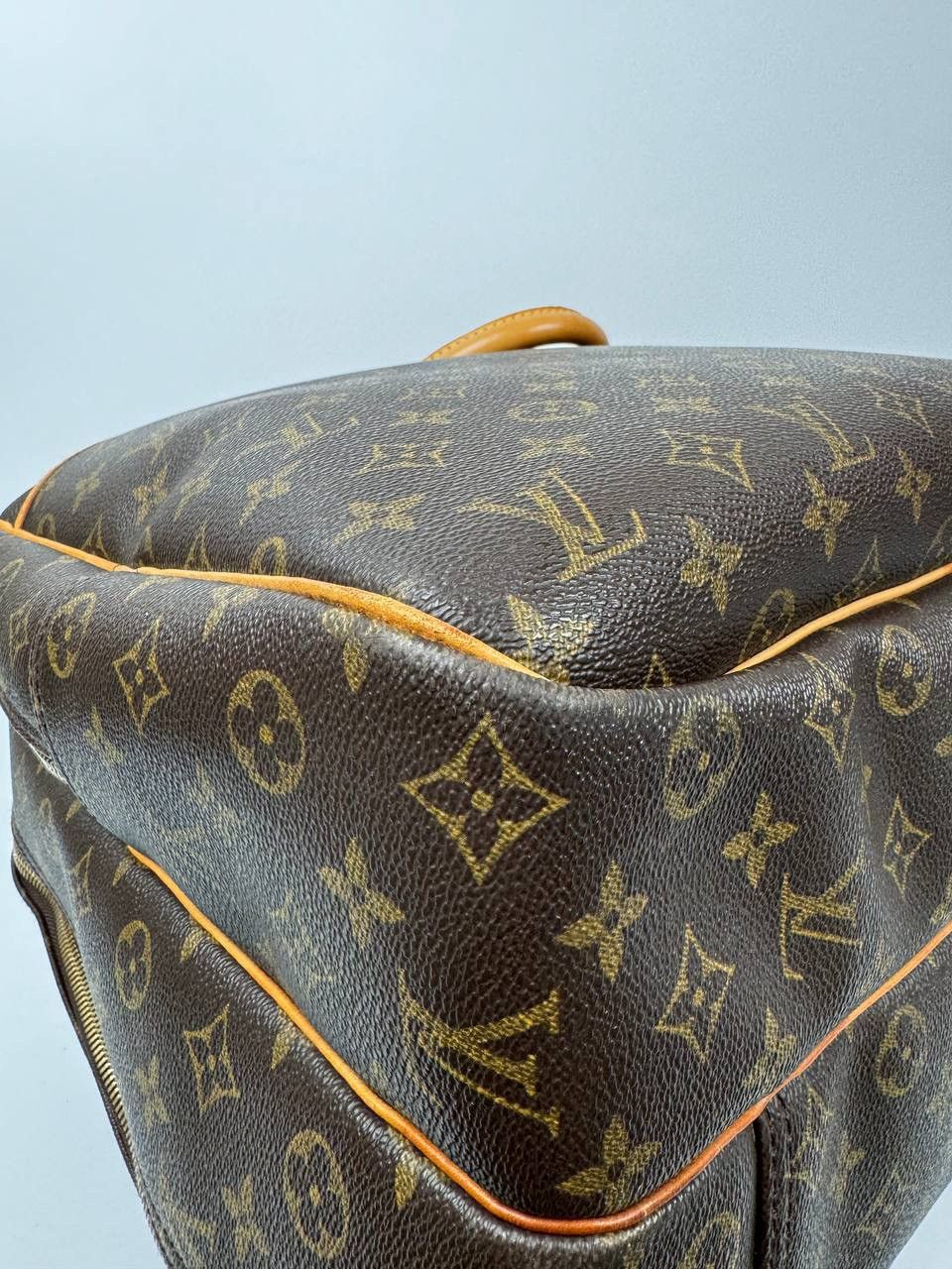 Louis Vuitton Louis Vuitton Alize Monogram Luggage Bag Size ONE SIZE - 9 Thumbnail