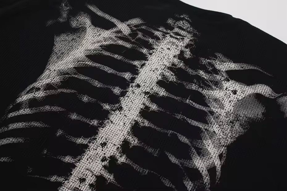 Japanese Brand Vintage-Style Graphic Long Sleeve T Shirt Size US L / EU 52-54 / 3 - 5 Thumbnail