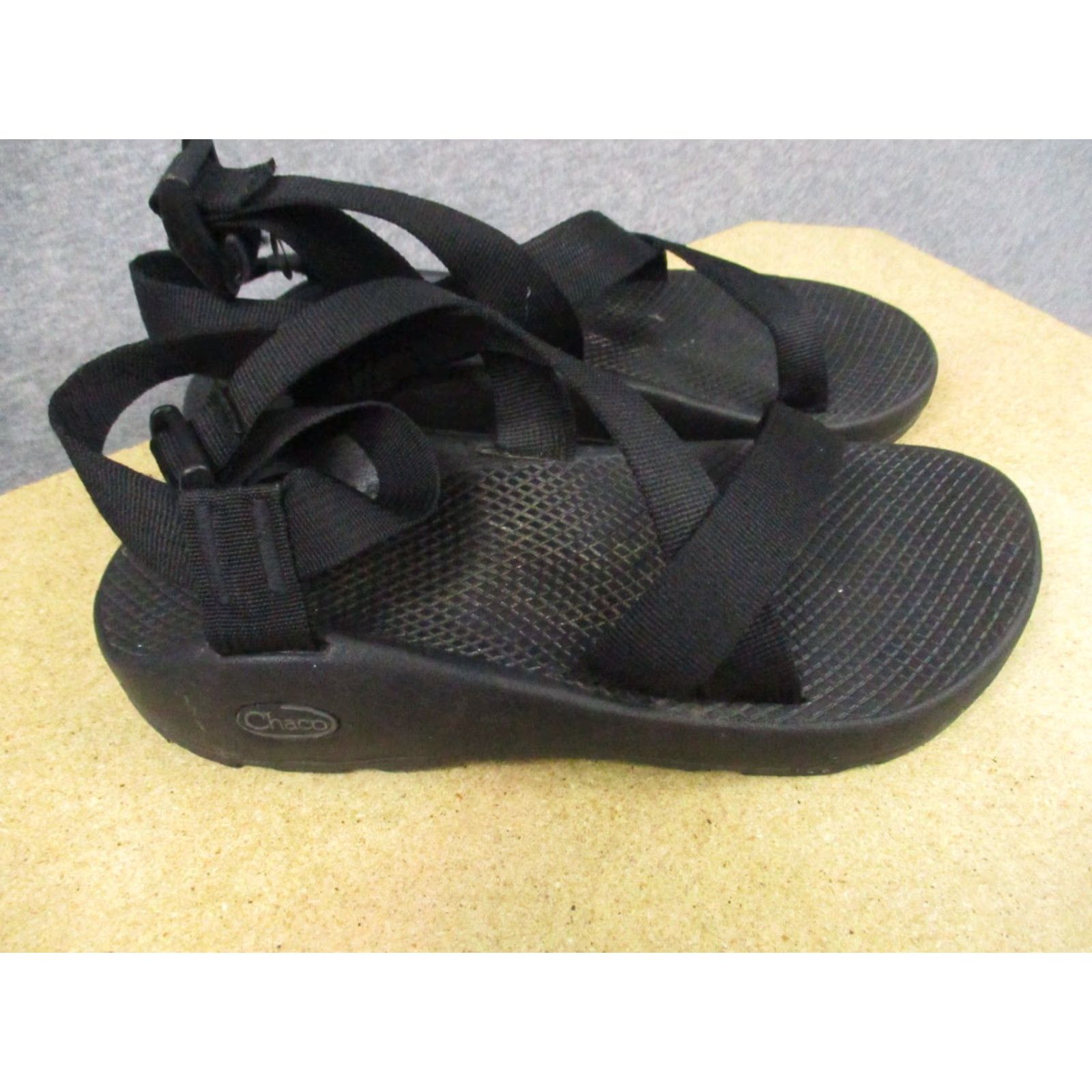 Chaco VINTAGE Chaco Banded Z/Cloud Sz US 9 M EU 42 Men's Sports Sandals Solid Black JCH106829 Size US 8 / IT 38 - 6 Thumbnail