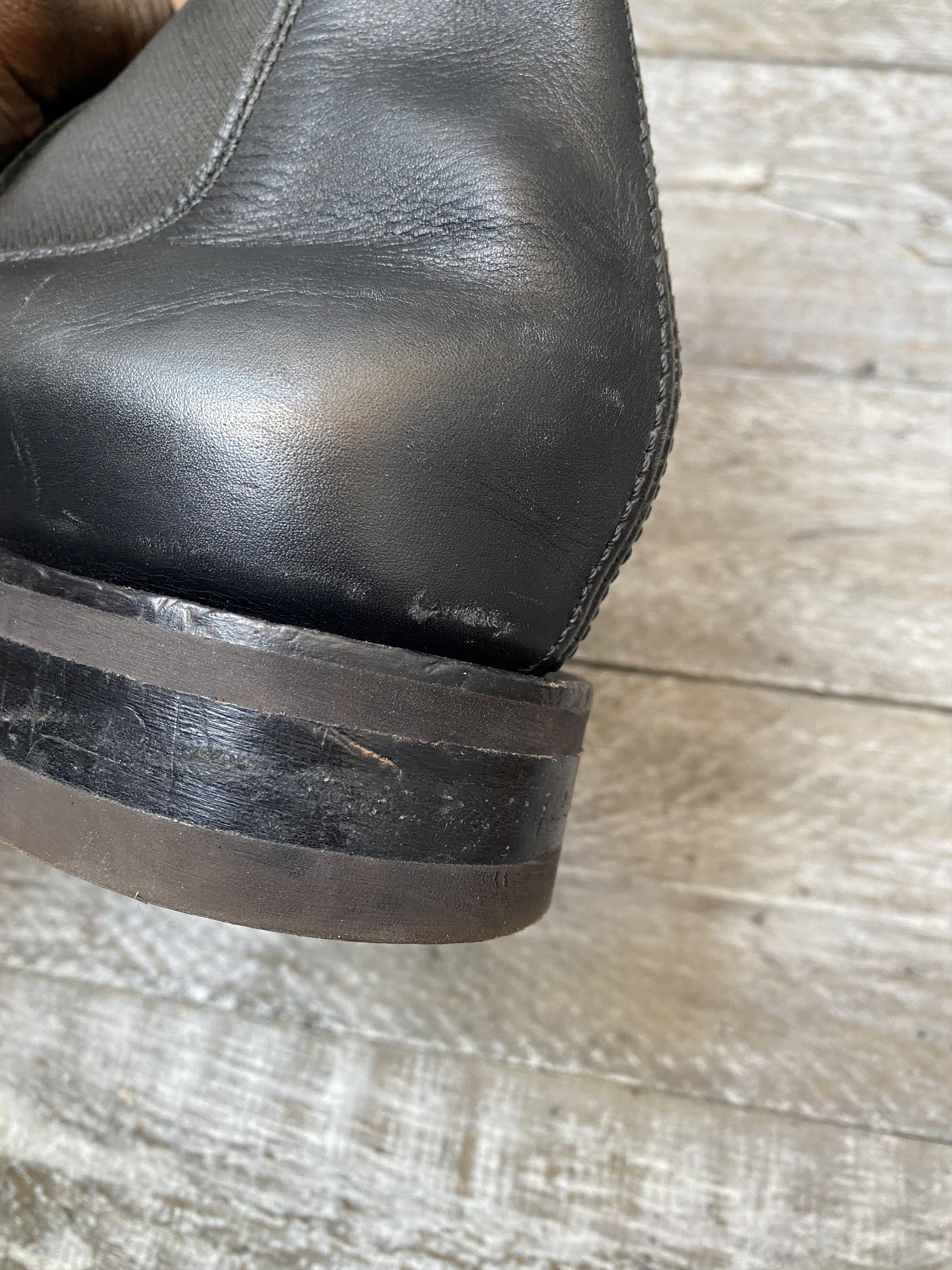 R.M. Williams Rm williams crafmanship chelsea black leather boots sz 43 Size US 10 / EU 43 - 16 Thumbnail
