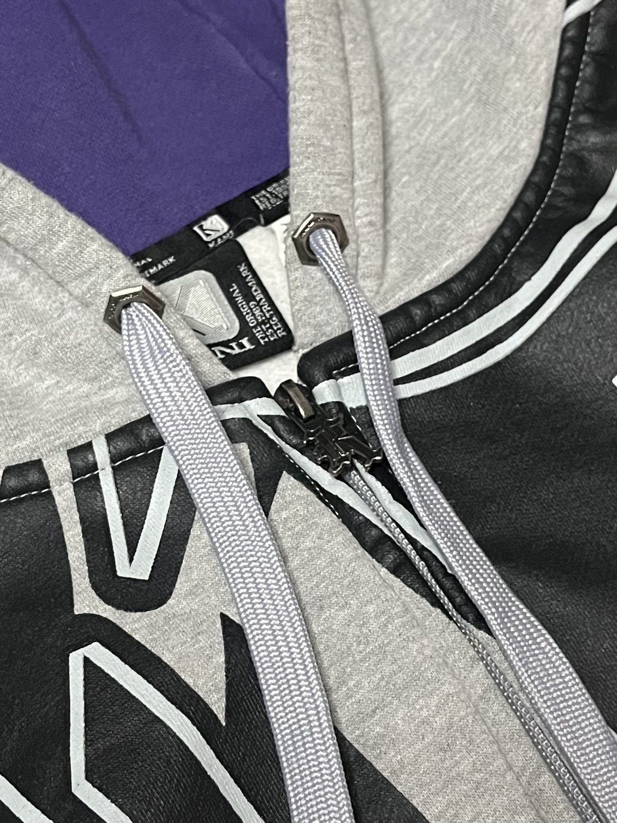 Karl Kani Karl Kani Vintage Zip Hoodie – Grey/Purple – Size XL Size US XL / EU 56 / 4 - 3 Thumbnail