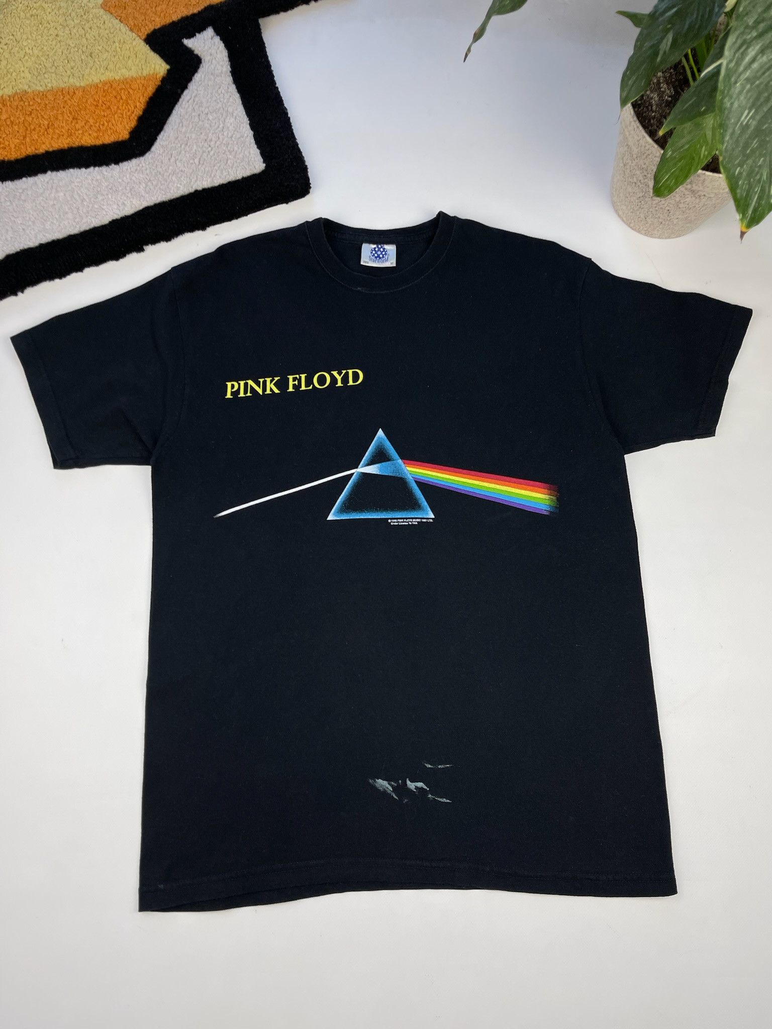 Pink Floyd Vintage Pink Floyd Dark Side Of The Moon T-Shirt Size US M / EU 48-50 / 2 - 1 Thumbnail