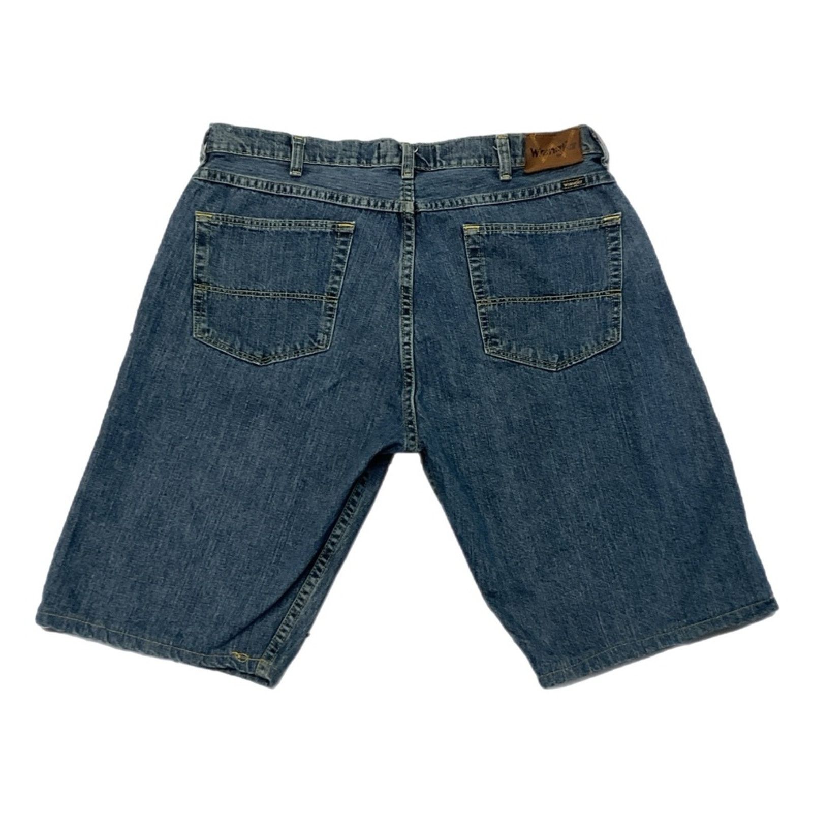 Wrangler Vintage Wrangler Loose Fit Denim Shorts Size US 34 / EU 50 - 2 Thumbnail
